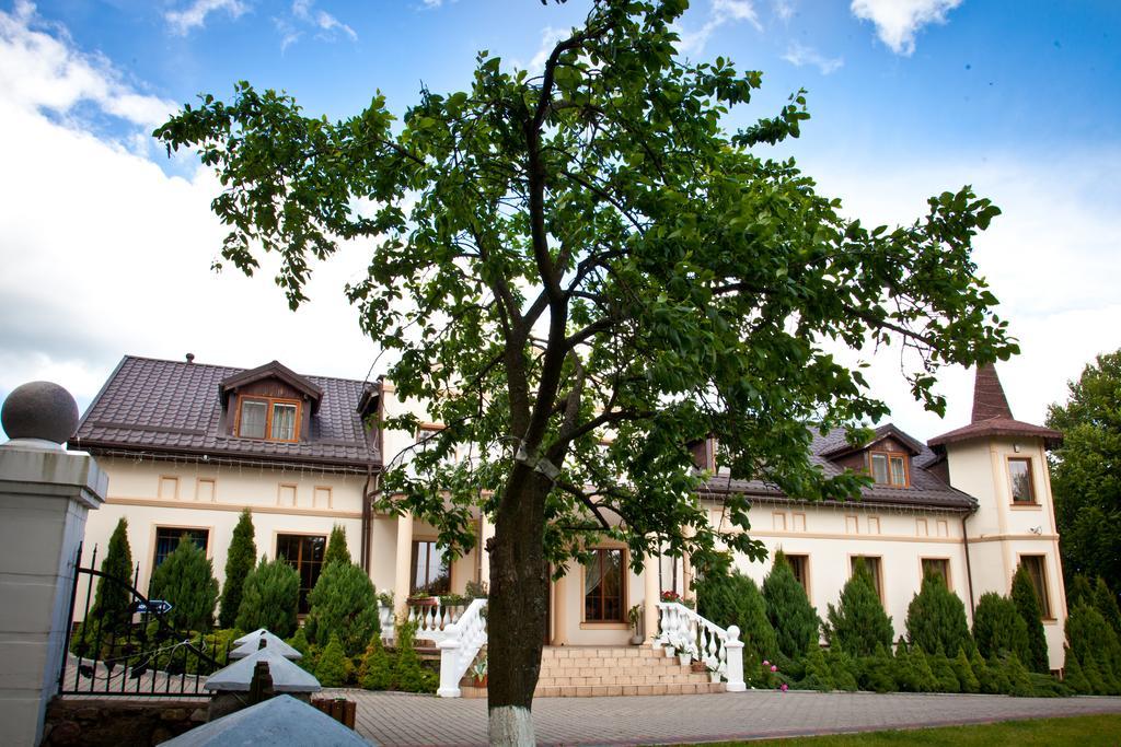 Hotel Dworek Debowko Bartoszyce Exterior foto